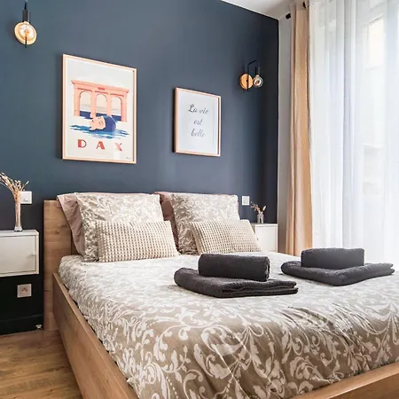 Apartamento De La Fontaine Chaude - Classe 2 Etoiles - Centre Historique *